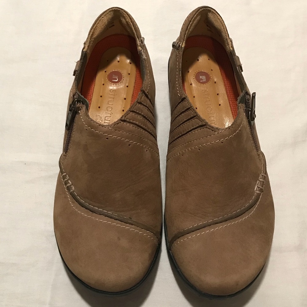 Clarks Unstructured Brown Suede Slip On Size 6.5